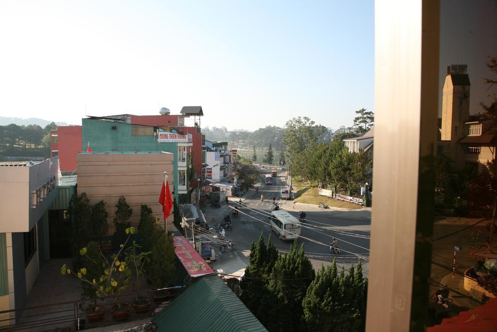 Trung Cang Hotel Da Lat Exterior photo