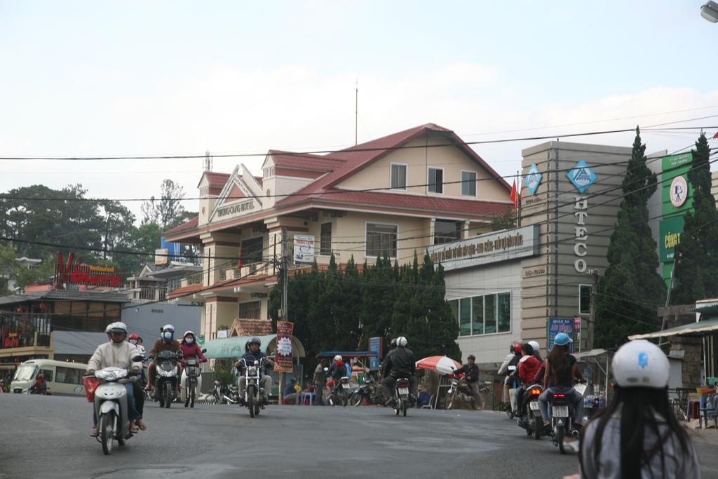 Trung Cang Hotel Da Lat Exterior photo
